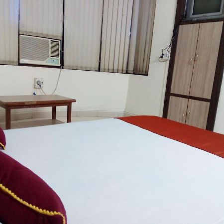 Hotel Sai Samrat Inn Panvel Bagian luar foto